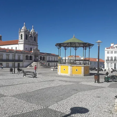 Aconchego Local * Ναζαρέ